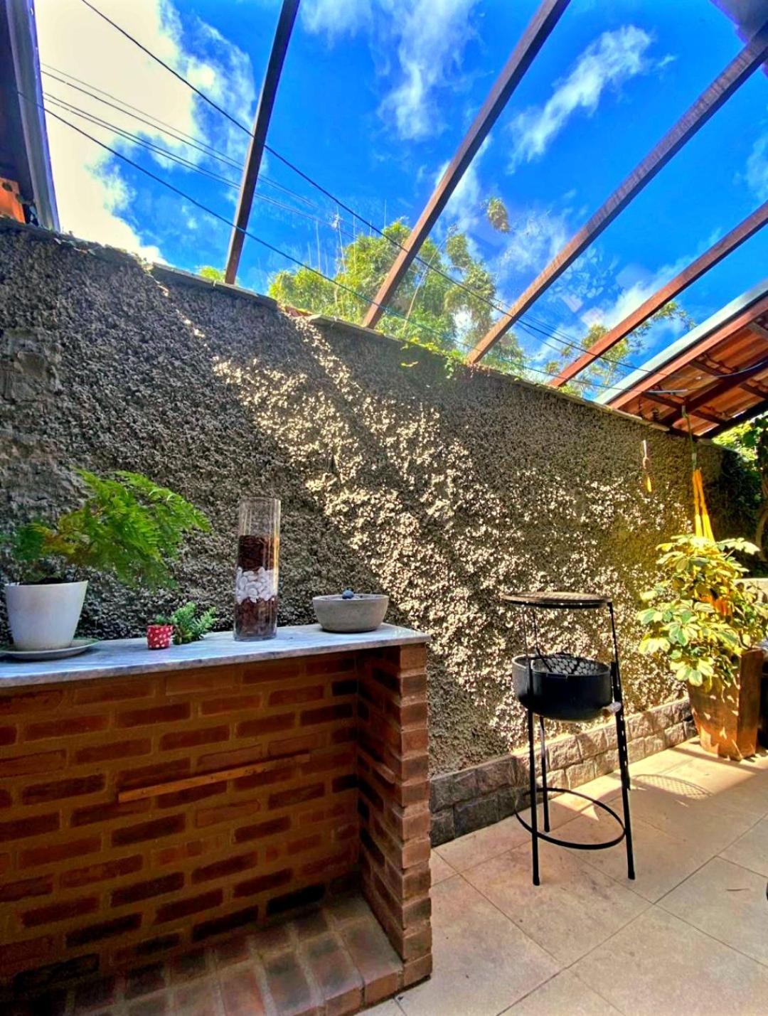 Recanto De Itaipava - Casa Com Forno De Pizza A Lenha, Churrasqueira, Pet Friendly, Equipada Para Ate 6 Pessoas, Em Meio A Natureza E Proxima Ao Centro Do Bairro Petrópolis Exterior foto